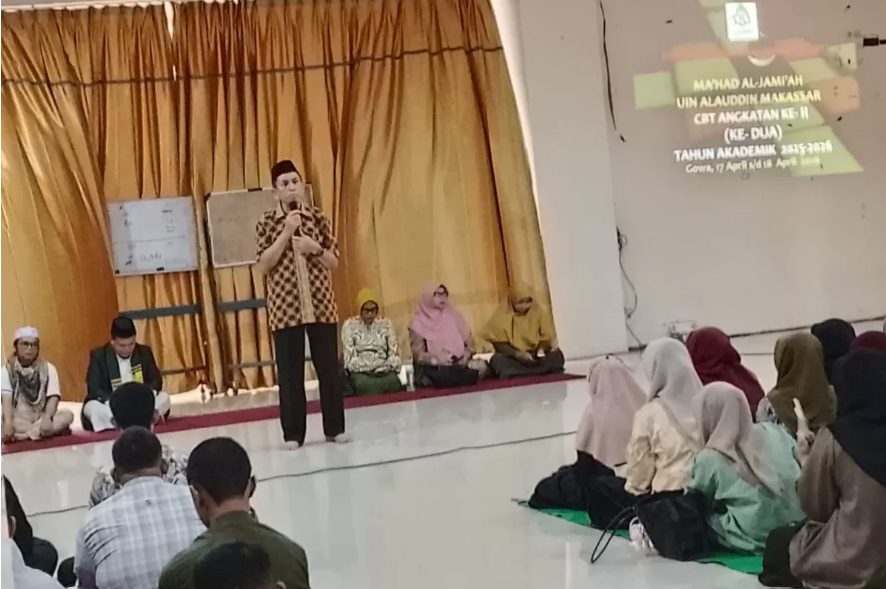 Direktur Ma’Had Al-Jami’ah Prof Syahruddin Usman Kembali membuka kegiatan CBT angkatan II UIN Alauddin